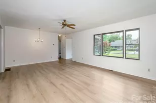 2 Bannerwood Dr, Horse Shoe, NC 28742 - Photo 5