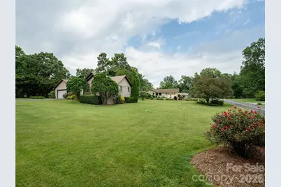 2 Bannerwood Drive, Horse Shoe, NC 28742 - Photo 29