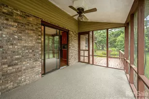 2 Bannerwood Dr, Horse Shoe, NC 28742 - Photo 11
