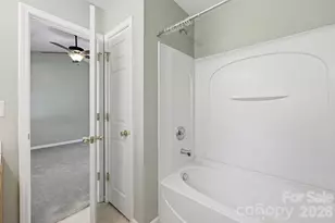 12368 Hennigan Pl Ln, Charlotte, NC 28214 - Photo 27