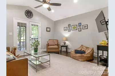 2508 Hilliard Drive, Charlotte, NC 28205 - Photo 11