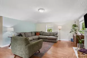 140 Locust Grove Rd, Weaverville, NC 28787 - Photo 3