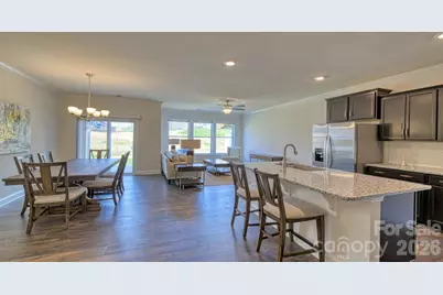 407 Creekview Road, Hendersonville, NC 28792 - Photo 11