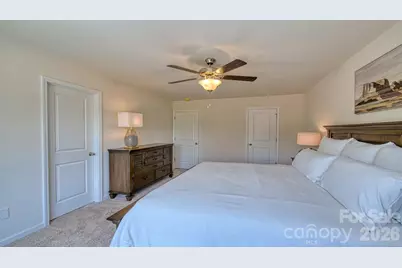 407 Creekview Road, Hendersonville, NC 28792 - Photo 17