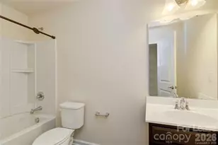 5620 Selkirkshire Rd, Charlotte, NC 28278 - Photo 25