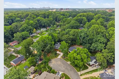 3800 Lovett Circle, Charlotte, NC 28210 - Photo 3