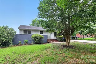 2122 Englewood St, Kannapolis, NC 28083 - Photo 1