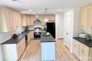 7553 Katherine Dr, Denver, NC 28037 - Photo 3