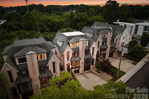 812 Ideal Way, Charlotte, NC 28203 - Photo 19