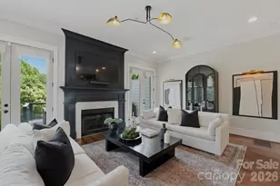 812 Ideal Way, Charlotte, NC 28203 - Photo 13
