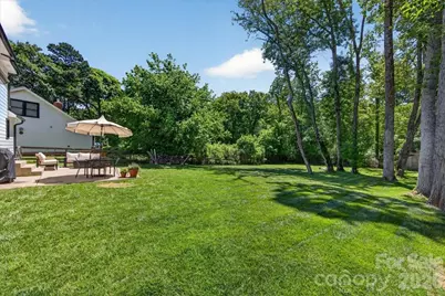 9018 Hunters Pointe Drive, Huntersville, NC 28078 - Photo 37