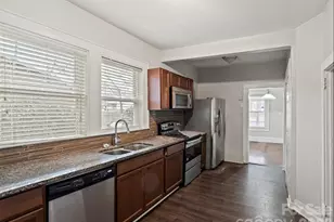 322 Salisbury Rd, Statesville, NC 28677 - Photo 9