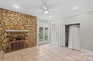 322 Salisbury Rd, Statesville, NC 28677 - Photo 7