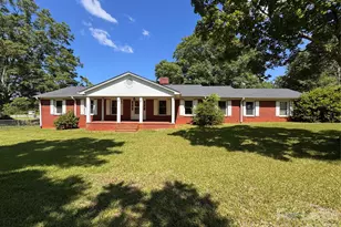 7381 Lockhart Rd, Sharon, SC 29742 - Photo 1