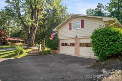 1235 Ashby Lane, Hendersonville, NC 28791 - Photo 5