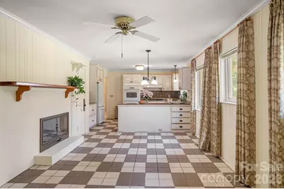 1235 Ashby Lane, Hendersonville, NC 28791 - Photo 23