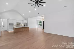 276 Broken Arrow Dr, Statesville, NC 28677 - Photo 13