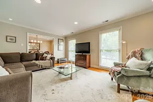 5522 Sharon Rd, Charlotte, NC 28210 - Photo 3