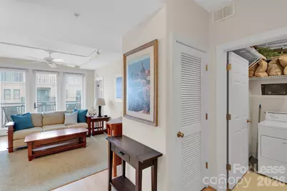 718 W Trade Street #806, Charlotte, NC 28202 - Photo 9