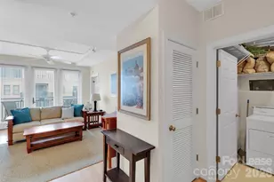 718 W Trade St, Charlotte, NC 28202 - Photo 9
