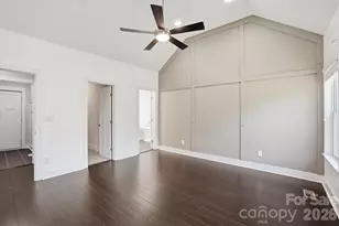 740 Seldon Dr, Charlotte, NC 28216 - Photo 17