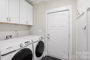 740 Seldon Dr, Charlotte, NC 28216 - Photo 25