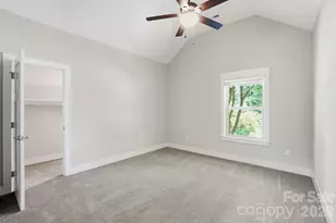 740 Seldon Dr, Charlotte, NC 28216 - Photo 37