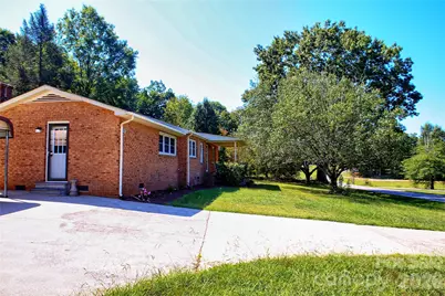 5291 E Bandys Crossroads Road, Catawba, NC 28609 - Photo 3