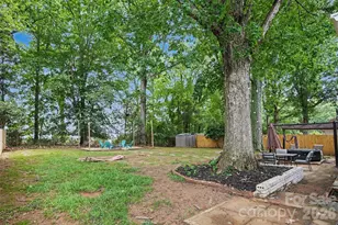 6345 Montpelier Rd, Charlotte, NC 28210 - Photo 23