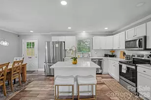 6345 Montpelier Rd, Charlotte, NC 28210 - Photo 11
