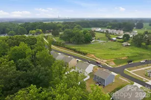 2307 Mdw Strm Dr, Sherrills Ford, NC 28673 - Photo 41