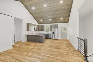 73 Rocking Porch Rd, Asheville, NC 28805 - Photo 11