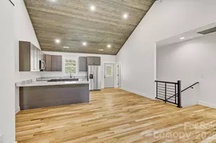 73 Rocking Porch Rd, Asheville, NC 28805 - Photo 7
