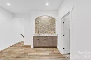 73 Rocking Porch Rd, Asheville, NC 28805 - Photo 19