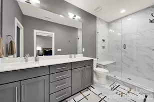 428 E 33rd St, Charlotte, NC 28205 - Photo 29