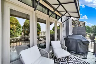 428 E 33rd St, Charlotte, NC 28205 - Photo 17