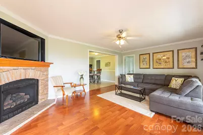 25 Inglescott Way, Alexander, NC 28701 - Photo 3