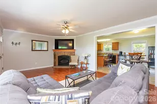 25 Inglescott Way, Alexander, NC 28701 - Photo 5