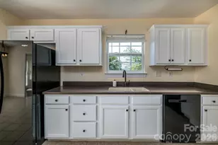 235 Kendra Dr, Mooresville, NC 28117 - Photo 15
