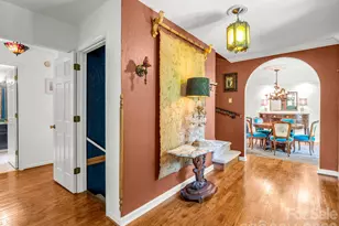 8 Sunny Ridge Dr, Asheville, NC 28804 - Photo 5
