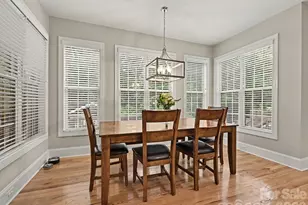 9643 Hampton Oaks Ln, Charlotte, NC 28270 - Photo 15