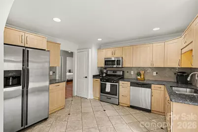 2001 Wood Dale Terrace, Charlotte, NC 28203 - Photo 7