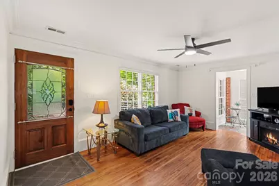 2001 Wood Dale Terrace, Charlotte, NC 28203 - Photo 5