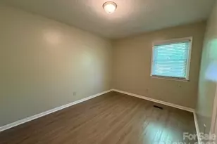 122 Wallace St, Boonville, NC 27011 - Photo 19
