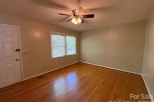 122 Wallace St, Boonville, NC 27011 - Photo 9