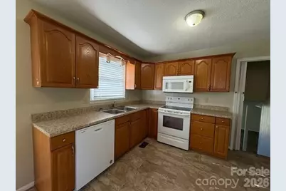 122 Wallace Street, Boonville, NC 27011 - Photo 13
