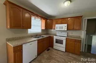 122 Wallace St, Boonville, NC 27011 - Photo 13