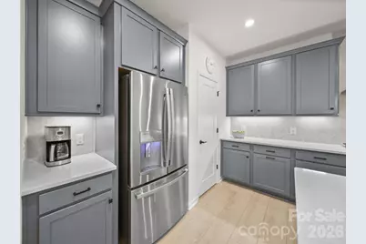 8114 Franklin Trail Street, Charlotte, NC 28227 - Photo 11