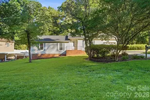 4604 Oakwood Cir, Gastonia, NC 28056 - Photo 3