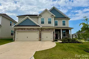 5145 Silver Crk Ln, Denver, NC 28037 - Photo 1